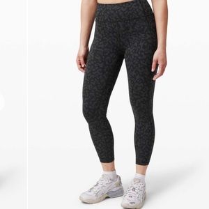 Lululemon Invigorate high rise Tight 25”